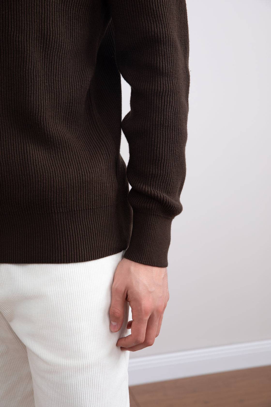 Dark Brown Crewneck Malfilé English Rib Sweater - Tour&Tate