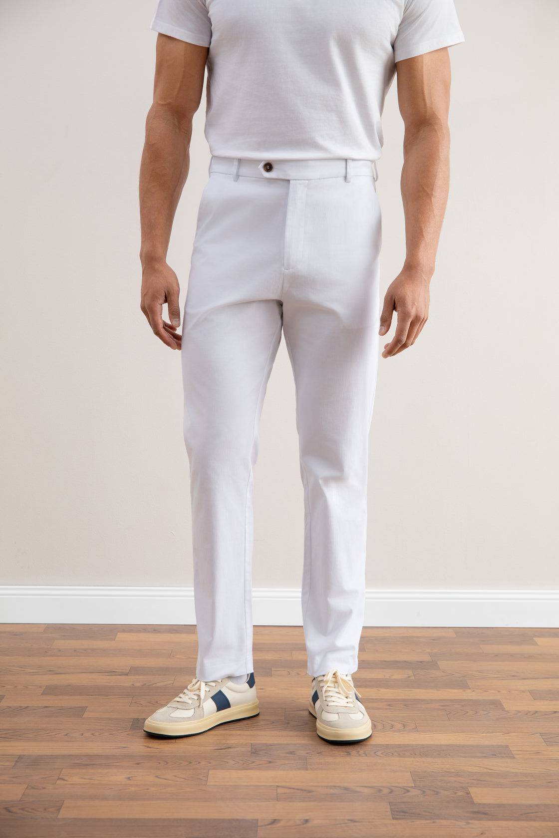 White Straight-Leg Pleated Trousers - Tour&Tate