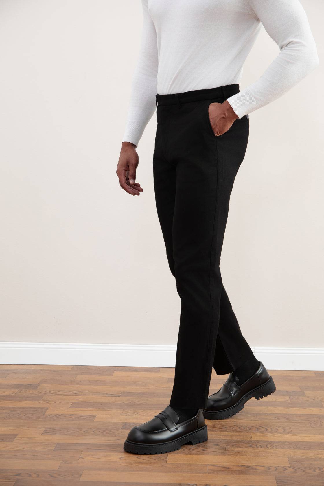 Black Straight-Fit Winter Pants - Tour&Tate