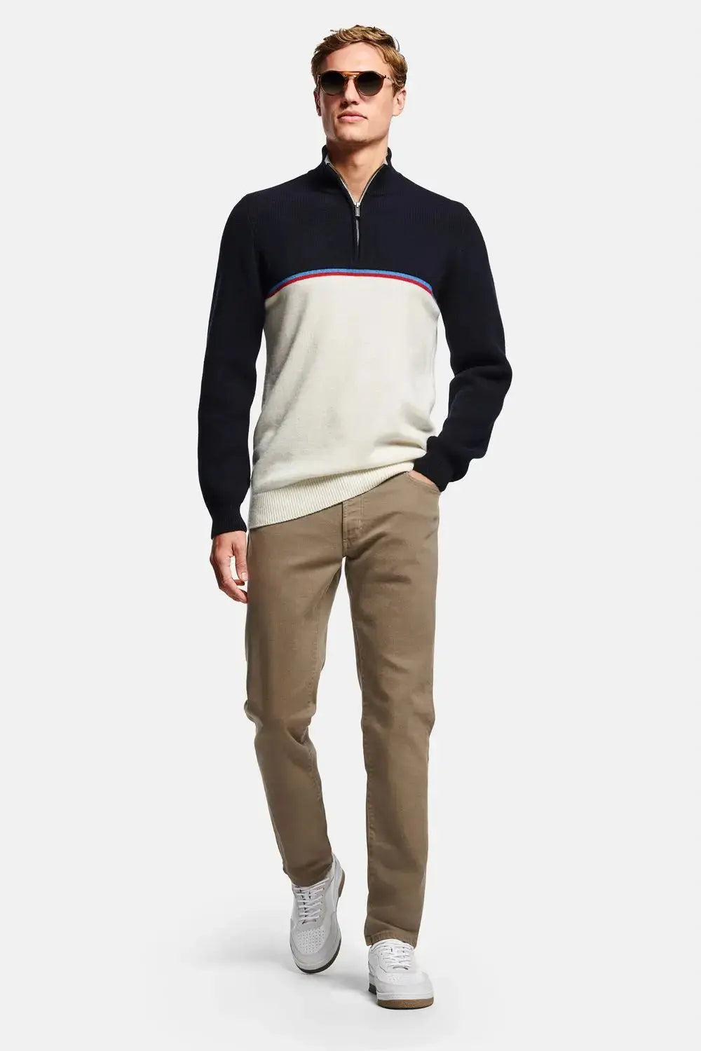 Five-Pocket Colored Jeans Too Much Today