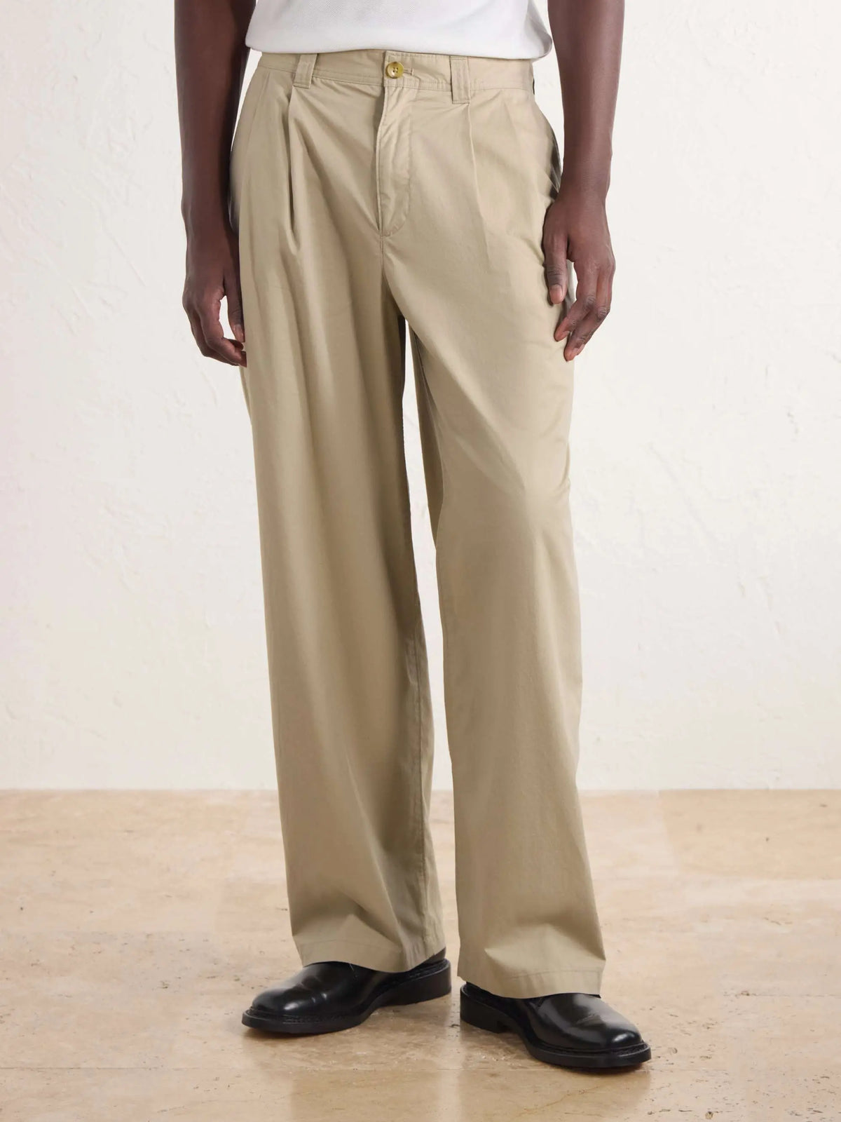 Straight-Leg Pleated Cotton Trousers