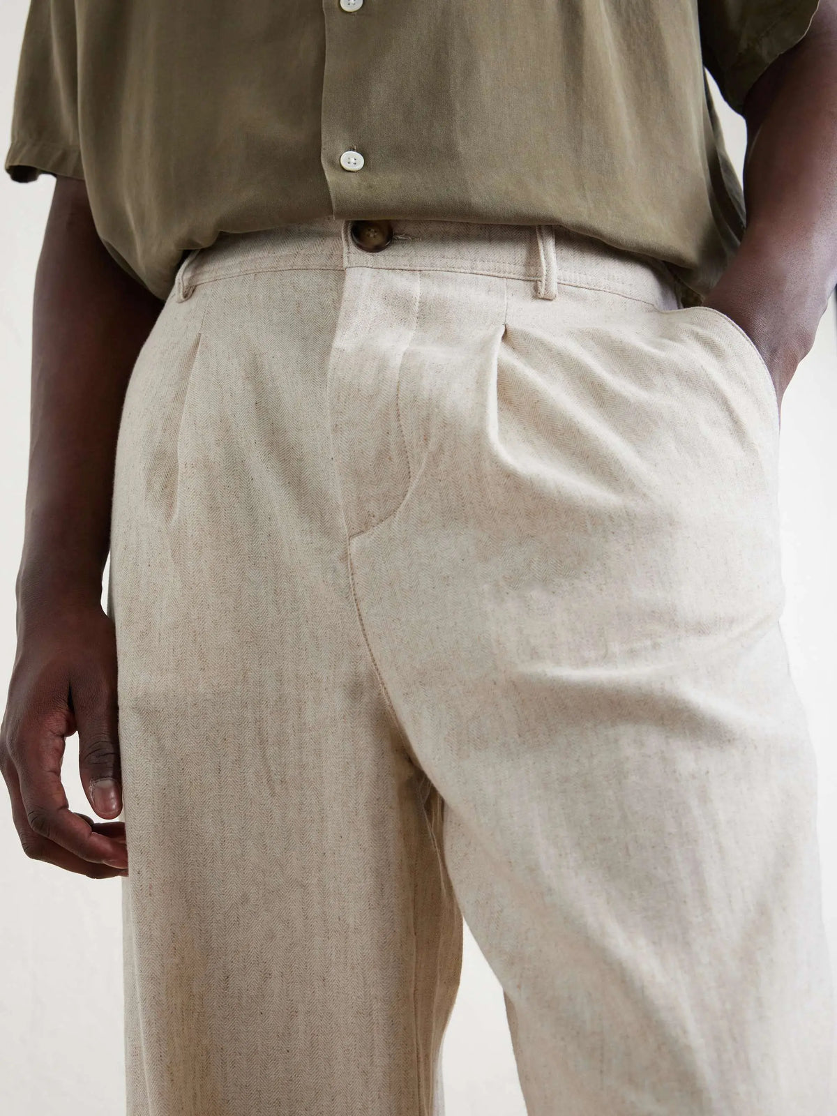 Cotton and Linen-Blend Drawstring Trousers